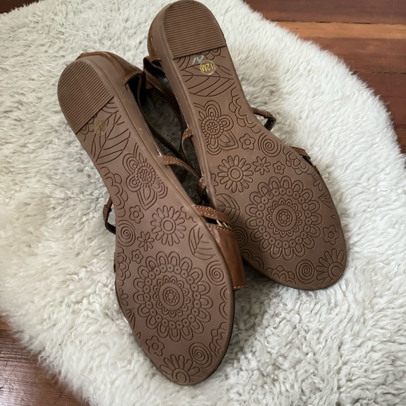 Nicole Light Brown Largo Gladiator Sandal Size 12 - Picture 8 of 10